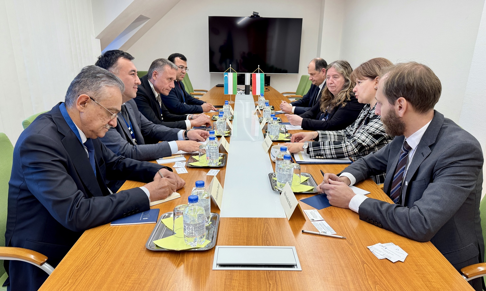 Üzbég delegáció látogatása