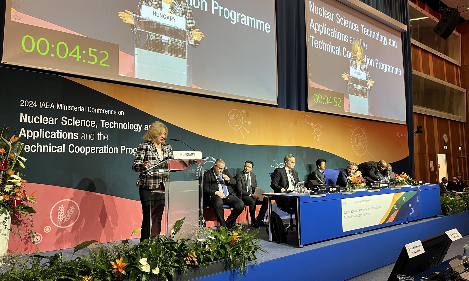 NAÜ Miniszteri Konferencia Bécsben